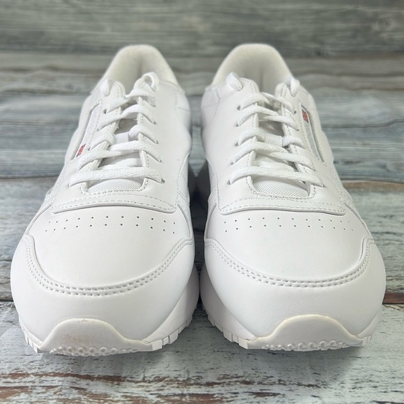 REEBOK CLASSIC SP VEGAN White/White Women’s Size 7.5 - Picture 1 of 9